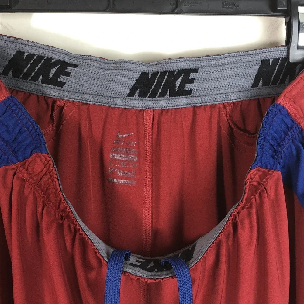 Nike Dri-Fit Performance Philadelphia Phillies Basketball Shorts Red Large